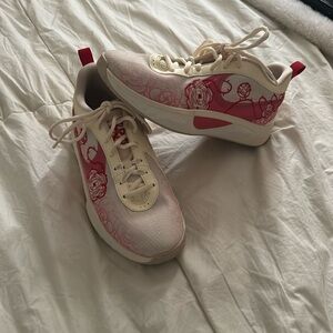 red and white rose basketball shoes